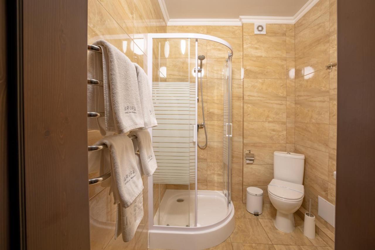 Private Rooms In Hotel Lift 1R Буковел Екстериор снимка